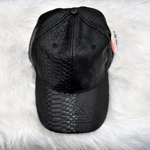 Cap Leather Snake design Adult Size Adjustable Hook and Loop closure Mens/Womens - Picture 1 of 7